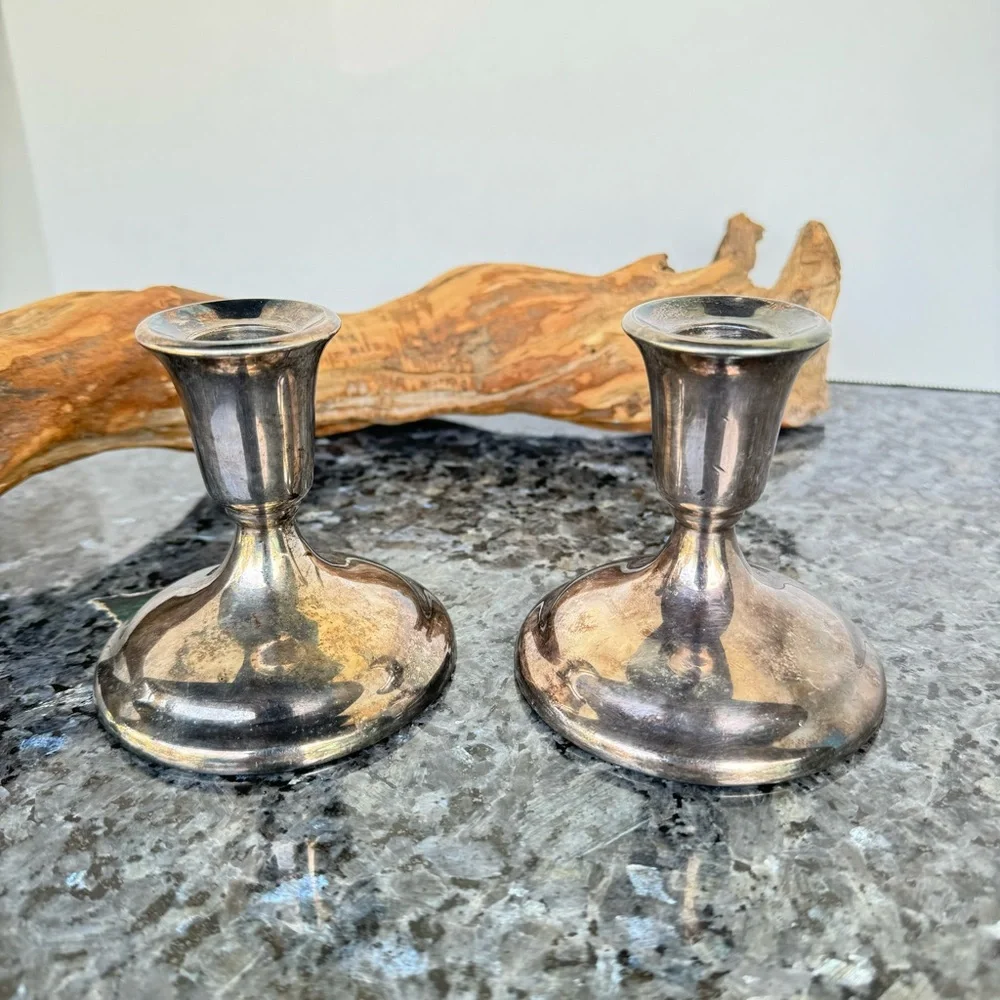 Vintage International Silver Co. 3.5” Pair Of Silver Candle Holders Decorative